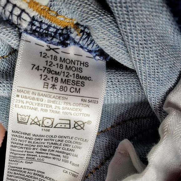 babyGap Dark Wash Stretch Comfort Waistband Jean Shorts Size 12-18m NWOT - Picture 3 of 8